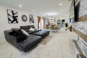 2461 SW 58th Mnr 3, Fort Lauderdale, FL 33312 Sold 04/24/25