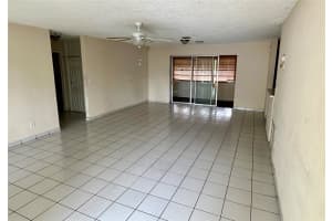 MLS# F10476517, Hollywood, Florida 33021