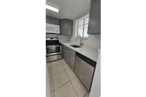 1501 Crescent Cir A5, West Palm Beach, FL 33403 Sold 03/18/25