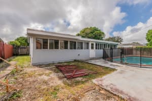 6921 SW 6th St, Pembroke Pines, FL 33023 Sold 06/13/25