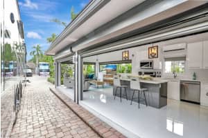 295 N Cortez Dr 295, Pompano Beach, FL 33068 Sold 02/21/25