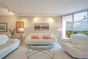 7300 Radice Ct 809, Lauderhill, FL 33319 Sold 04/15/25