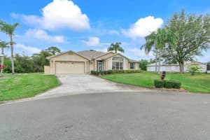 6804 Thoreau Ter, Port Saint Lucie, FL 34952 Sold 01/30/25