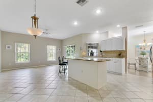 6804 Thoreau Ter, Port Saint Lucie, FL 34952 Sold 01/30/25