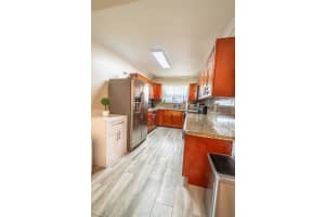 301 SE 3rd Ter, Dania Beach, FL 33004 Sold 06/17/25