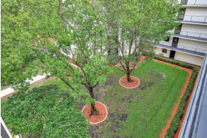 6190 Woodlands Blvd 514, Tamarac, FL 33319 Sold 04/21/25