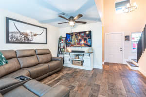 9880 NW 2nd St, Plantation, FL 33324 Sold 03/13/25