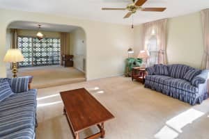 8517 Shadow Wood Blvd, Coral Springs, FL 33071 Sold 04/29/25