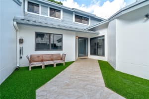 10123 NW 52nd Ter, Doral, FL 33178 Sold 02/10/25