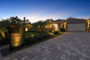 2725 NE 2nd Ave, Wilton Manors, FL 33334 Sold 06/16/25