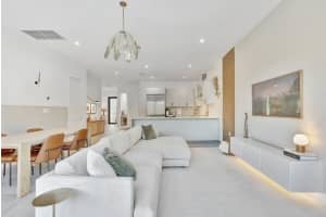 1613 NE 18th St, Fort Lauderdale, FL 33305 Sold 03/11/25