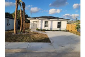 1582 W 16TH, Riviera Beach, FL 33404 Sold 03/19/25
