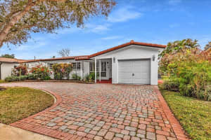 3820 Cleveland St, Hollywood, FL 33021 Sold 12/18/25