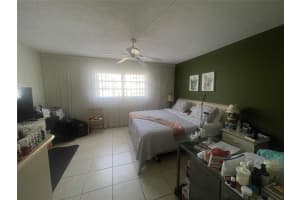901 NE 14TH AV 506, Hallandale Beach, FL 33009 Sold 03/26/25