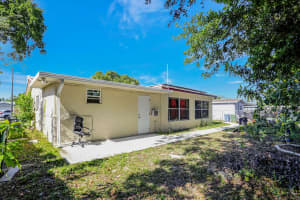 156 NW 80th Ave, Margate, FL 33063 - MLS#F10477125