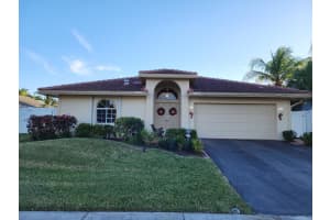 426 Se 3rd Pl, Dania Beach