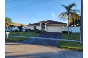 426 SE 3rd Pl, Dania Beach, FL 33004 - MLS#F10477183