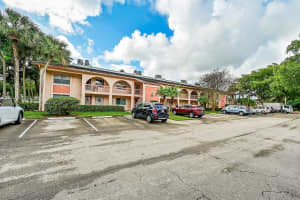 1209 Bahama Bnd C1, Coconut Creek, FL 33066 Sold 04/30/25