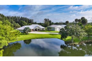6830 33rd St, Vero Beach, FL 32966 Sold 03/31/25