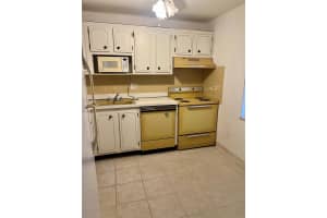 650 NW 80th Ter 107, Margate, FL 33063 Sold 07/14/25