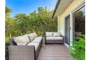 884 Crystal Lake Dr 884, Deerfield Beach, FL 33064 Sold 01/31/25