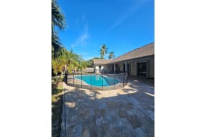551 SW 101st Ter, Plantation, FL 33324 Sold 04/25/25