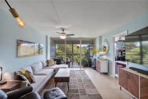 104 E Royal Park Dr 4B, Oakland Park, FL 33309 Sold 12/17/25