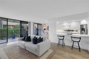 859 Jeffery Street 112, Boca Raton, FL 33487 Sold 03/28/25