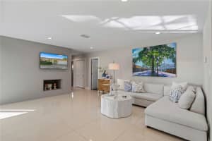 2510 NE 36th St, Fort Lauderdale, FL 33308 Sold 01/31/25
