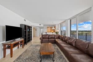 MLS# F10477745, Fort Lauderdale, Florida 33316