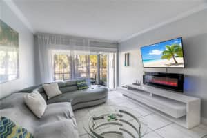 470 Paradise Isle Blvd 105, Hallandale Beach, FL 33009 Sold 06/02/25