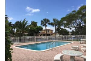 101 SE 6th Avenue 2, Pompano Beach, FL 33060 Sold 03/12/25
