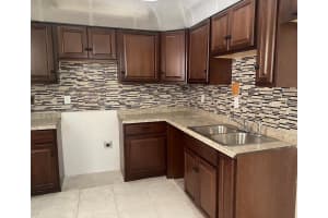 2841 Somerset Dr 103, Lauderdale Lakes, FL 33311 Sold 08/07/25