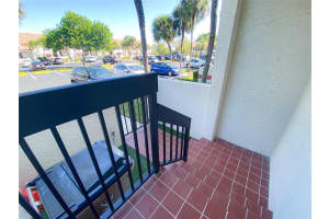 608 Lincoln Court 608, Deerfield Beach, FL 33442 Sold 03/20/25