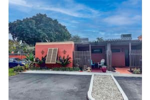 10200 Greenhouse Rd 10200, Pembroke Pines, FL 33026 Sold 02/20/25