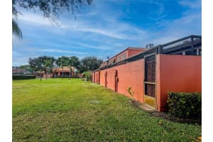 10200 Greenhouse Rd 10200, Pembroke Pines, FL 33026 Sold 02/20/25