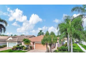 9711 Harbour Lake Cir, Boynton Beach, FL 33437 Sold 04/07/25
