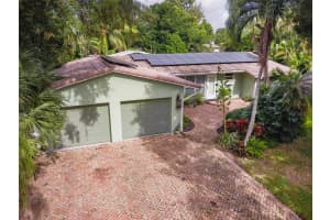 1733 SW 4th Ct, Fort Lauderdale, FL 33312 Sold 08/14/25