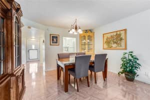 811 S Hollybrook Dr 103, Pembroke Pines, FL 33025 Sold 04/14/25