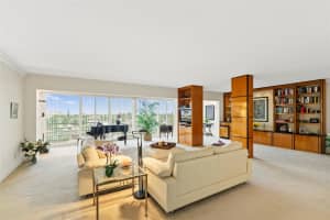 3050 NE 47th Ct 502 & 503, Fort Lauderdale, FL 33308 - MLS#F10477937