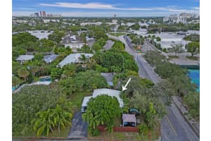 1400 NE 17th Ter, Fort Lauderdale, FL 33304 Sold 04/25/25