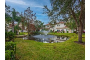 556 7th Sq 101, Vero Beach, FL 32962 Sold 07/01/25