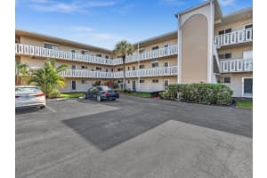 2566 S Garden Dr 310, Lake Worth, FL 33461 Sold 07/07/25