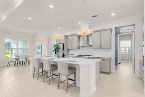 980 Castaway Ct, Loxahatchee, FL 33470 Sold 09/09/25