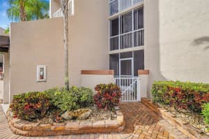 7523 Granville Dr 112, Fort Lauderdale, FL 33321 Sold 01/31/25