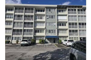 330 SE 2nd St 404E, Hallandale Beach, FL 33009 Sold 03/14/25