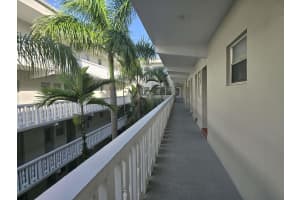 330 SE 2nd St 404E, Hallandale Beach, FL 33009 Sold 03/14/25