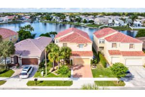15655 NW 14th Ct, Pembroke Pines, FL 33028 Sold 02/18/25
