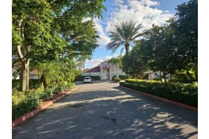 7374 Pinewalk Dr 44-1, Pompano Beach, FL 33063 Sold 05/09/25