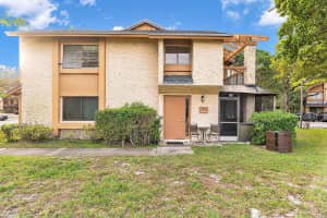 198 Wimbledon Lakes Drive 198, Plantation, FL 33324 Sold 04/16/25